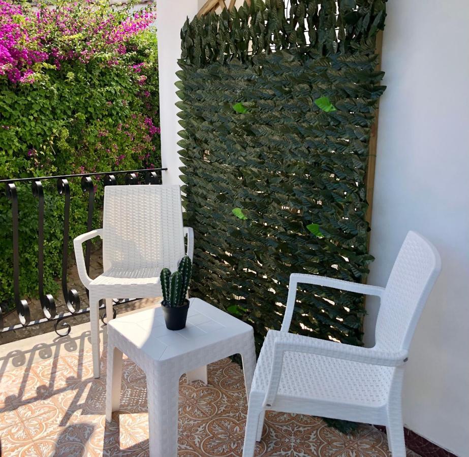 Villa Rosa Rooms Искья Экстерьер фото