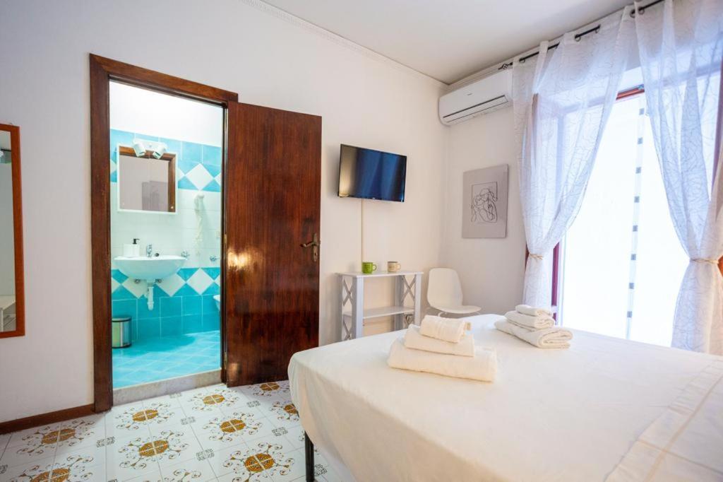 Villa Rosa Rooms Искья Экстерьер фото
